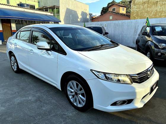 HONDA CIVIC 2.0 LXR 16V FLEX 4P AUTOMÁTICO HONDA CIVIC 2.0 LXR 16V FLEX 4P AUTOMÁTICO